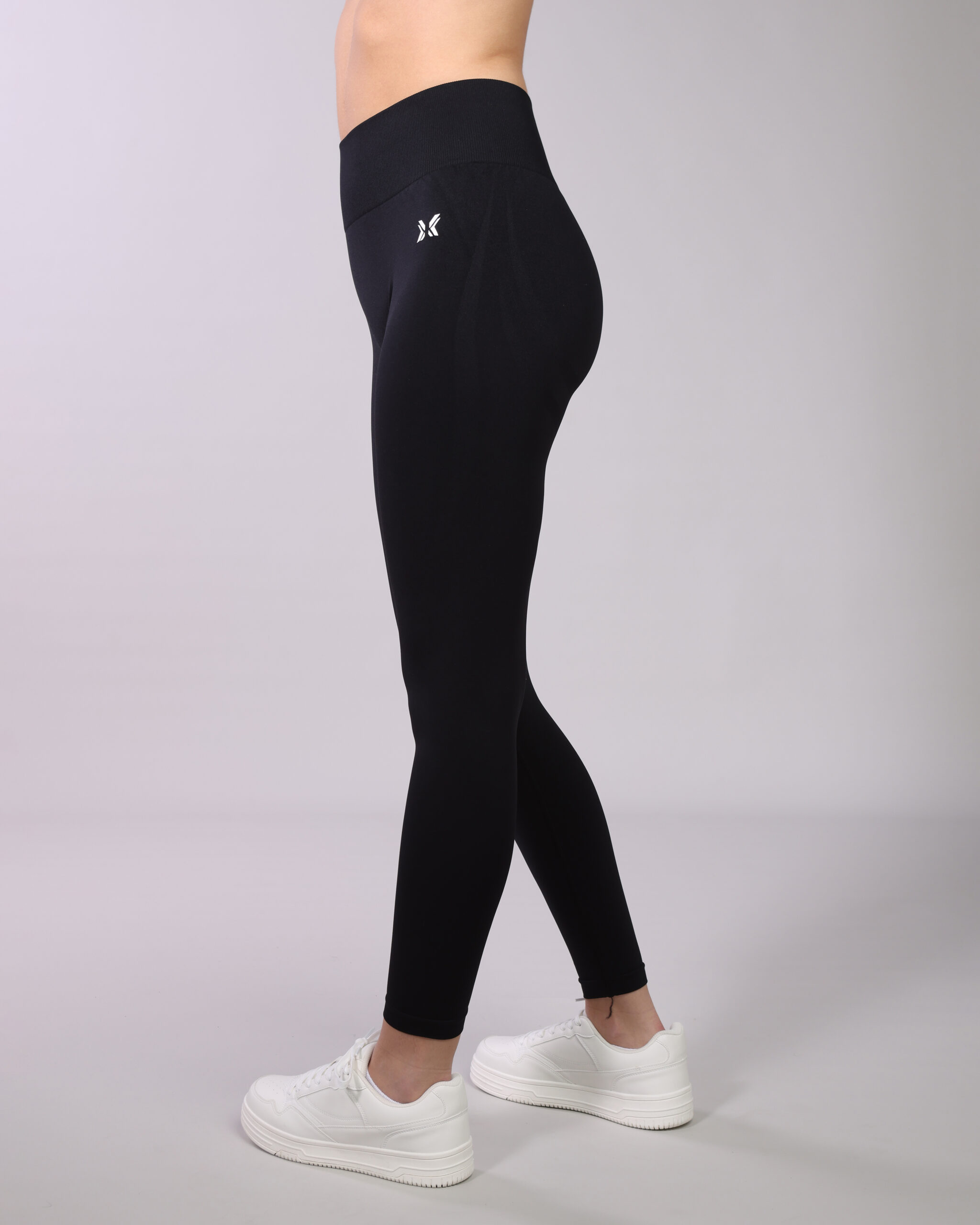 ROG_7958-scaled Seamless Vital Soft Leggings - Black - Body fit - W11 - Image 1